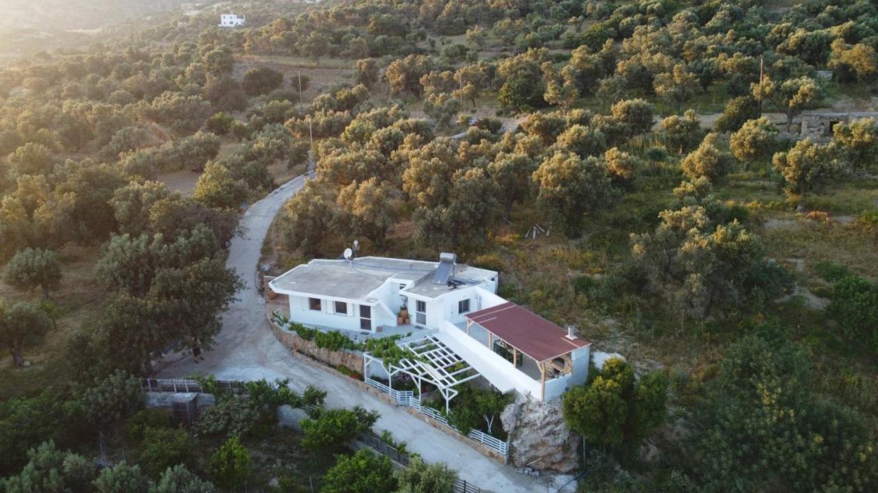 Mano'S House Villa Triopetra Exterior photo